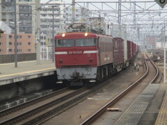 ED76-1015貨物通過