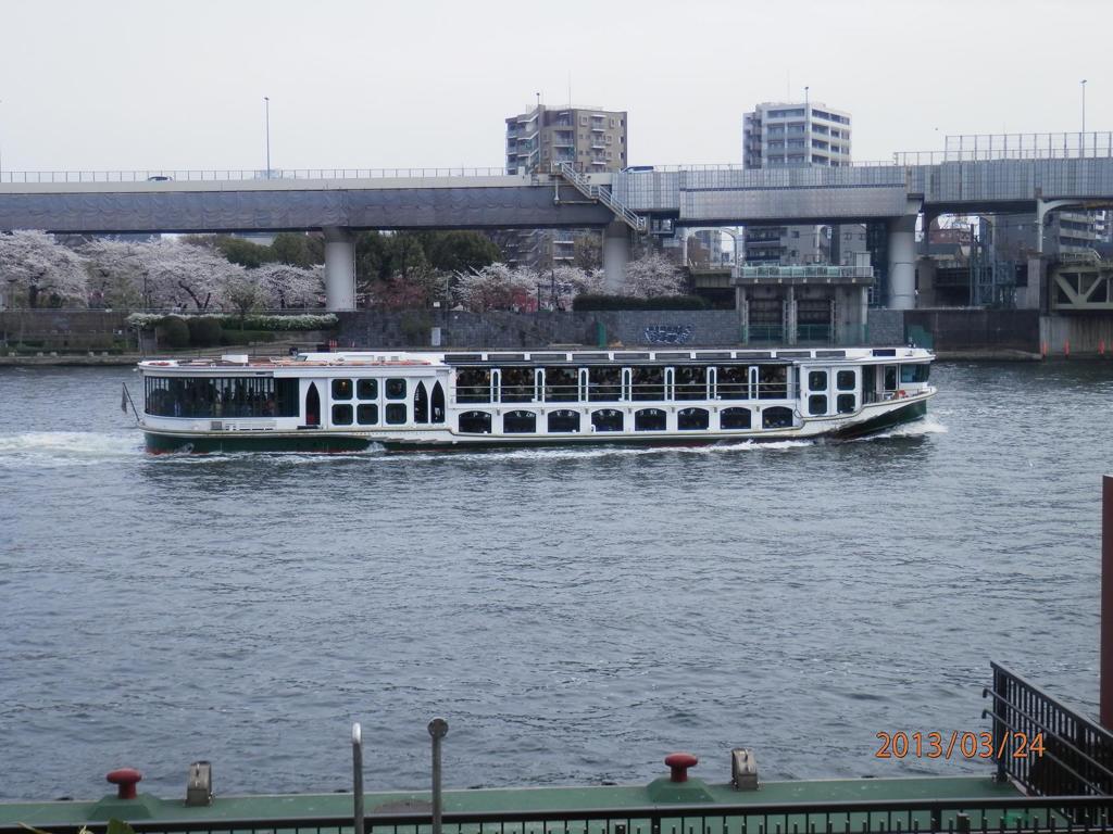 隅田川の船①
