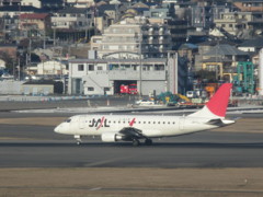 J-AIR　アーク塗装の離陸