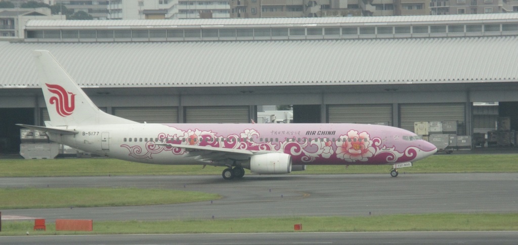 AIR　CHINA　B737