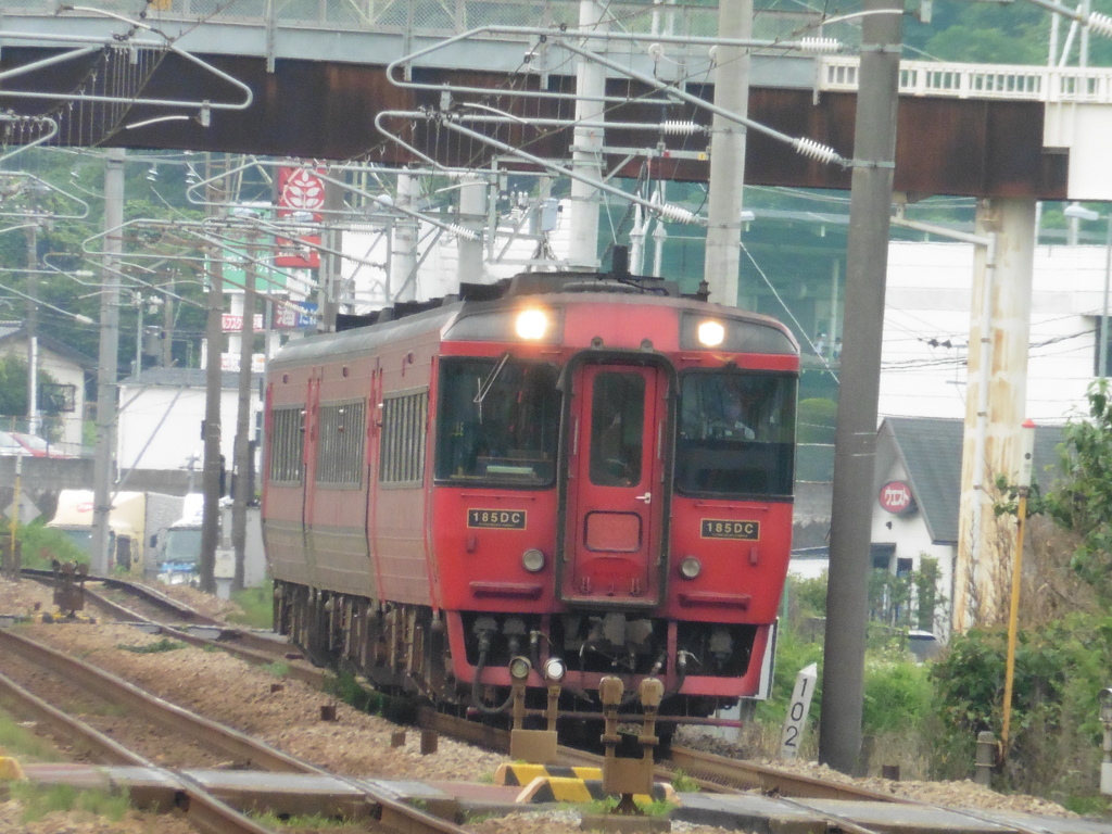 キハ185系の走行