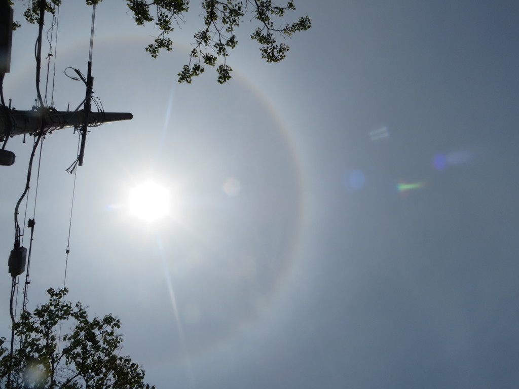 福岡の上空に現れた太陽アーク①