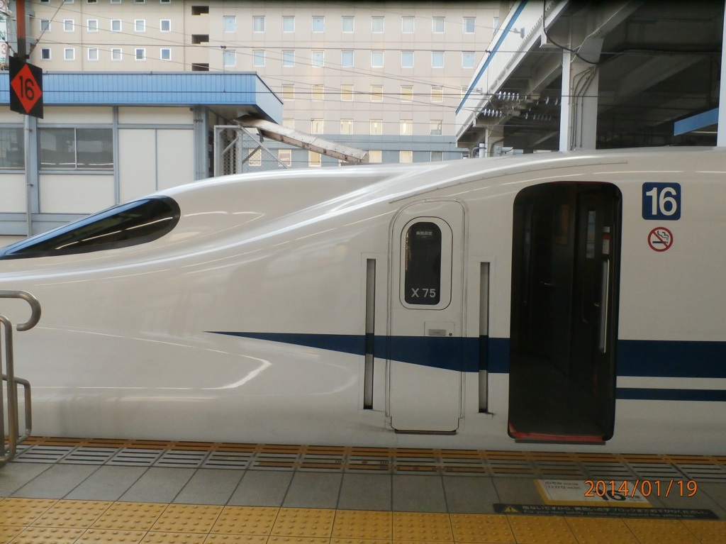 博多駅で撮影したN700A⑤