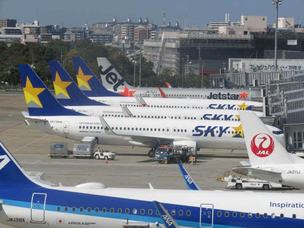福岡空港に3機並ぶスカイマーク