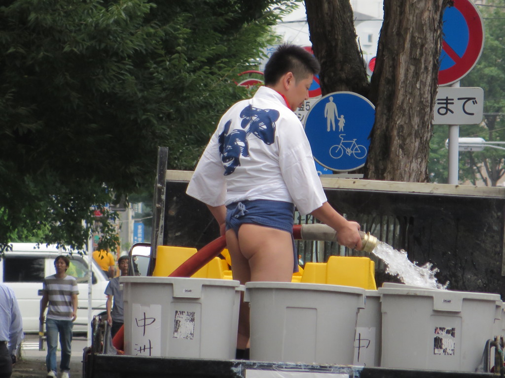 祇園山笠の男衆の格好