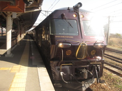 鳥栖駅に到着したななつ星②