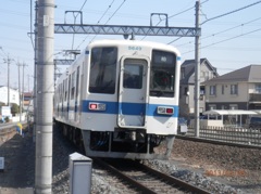 東部野田線8000系