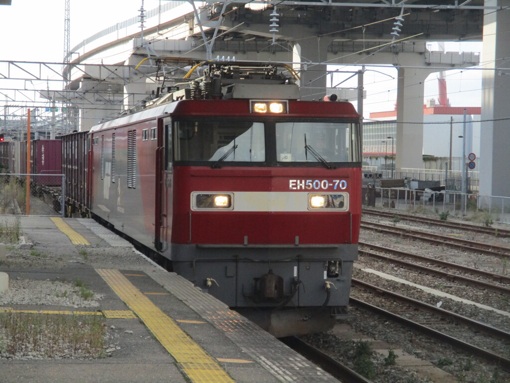 EH500貨物通過　黒崎駅