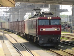 EH500-70貨物の通過