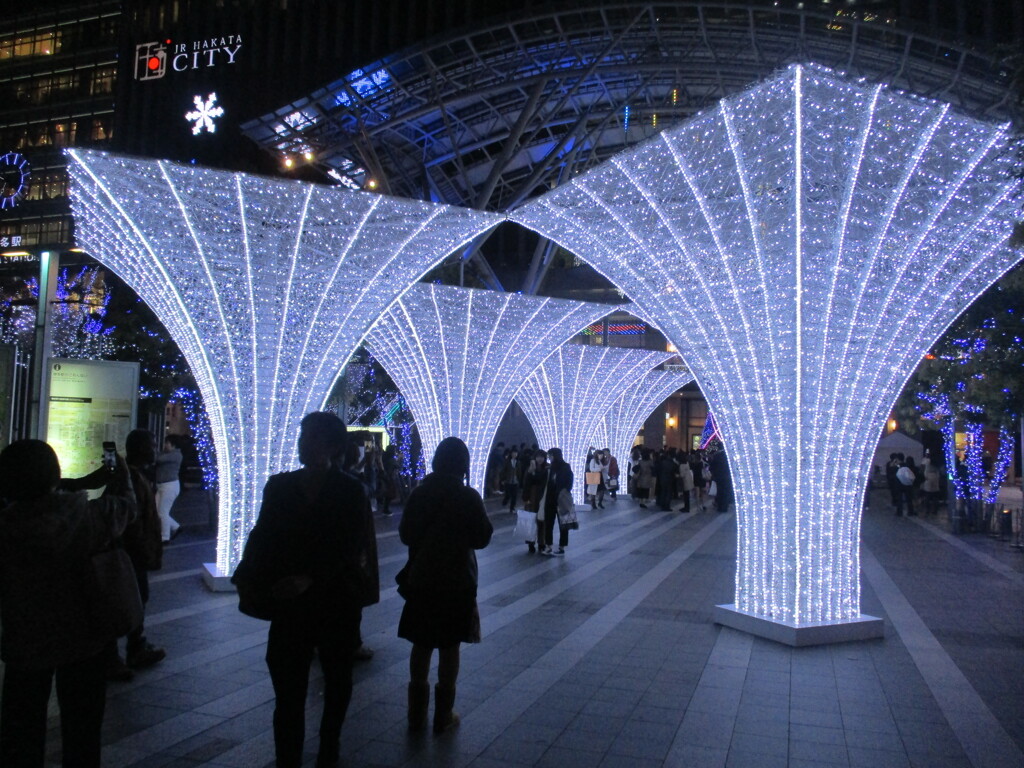 博多シティのイルミネーション点灯　④