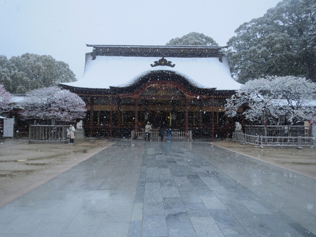 太宰府天満宮と雪　③