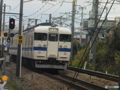 415系の通過