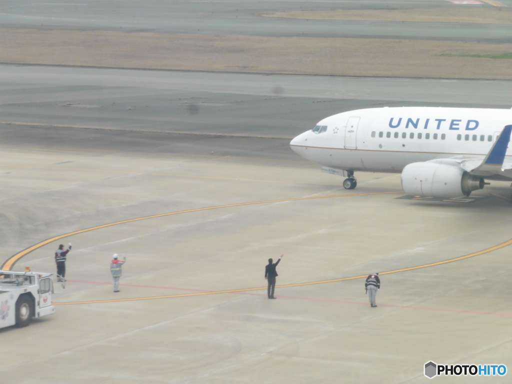 UNITED　 B737-700