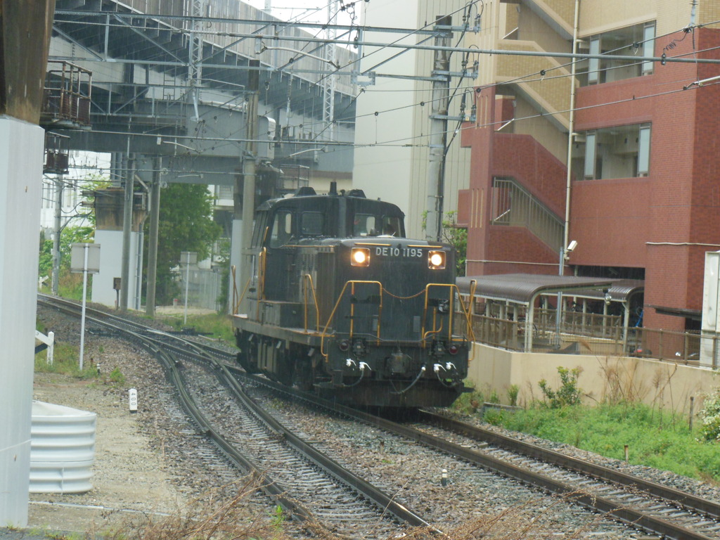 DE10の単走での回送