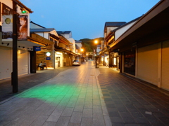 夜の太宰府天満宮参道