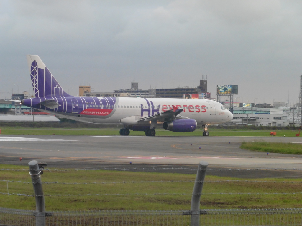 香港エクスプレスの離陸