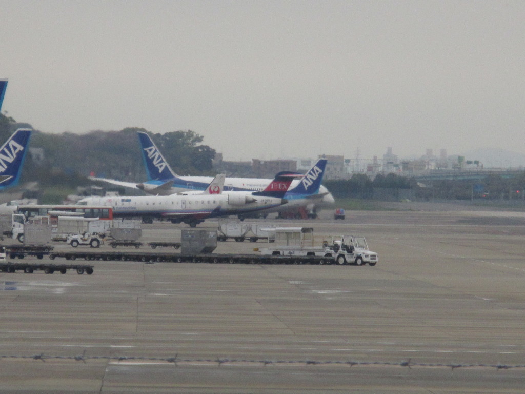 空港北側の丘からの眺め③