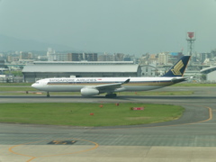 シンガポール航空　A330　9V-STO離陸