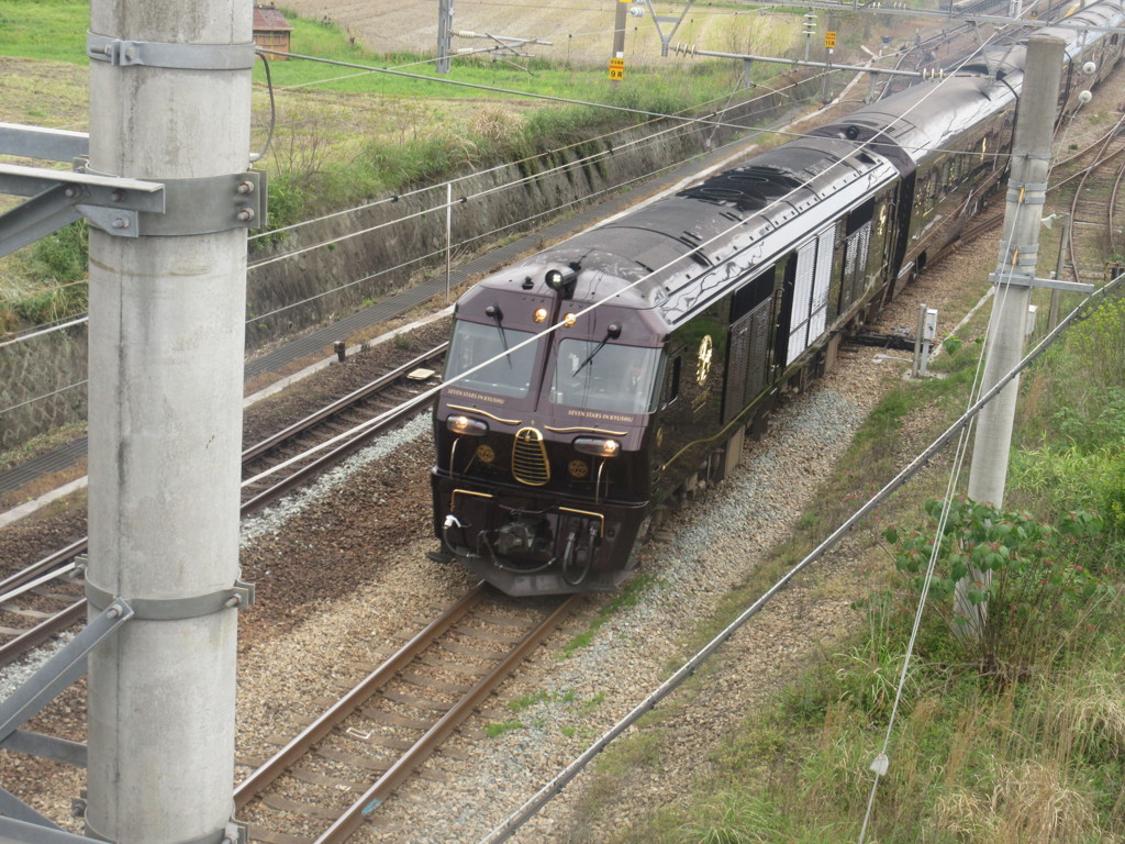 ななつ星を上から