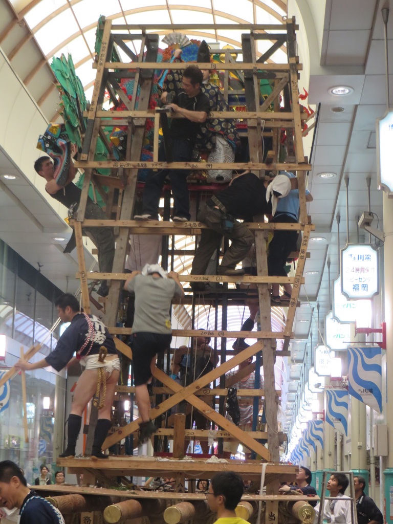 山笠の出し物の解体