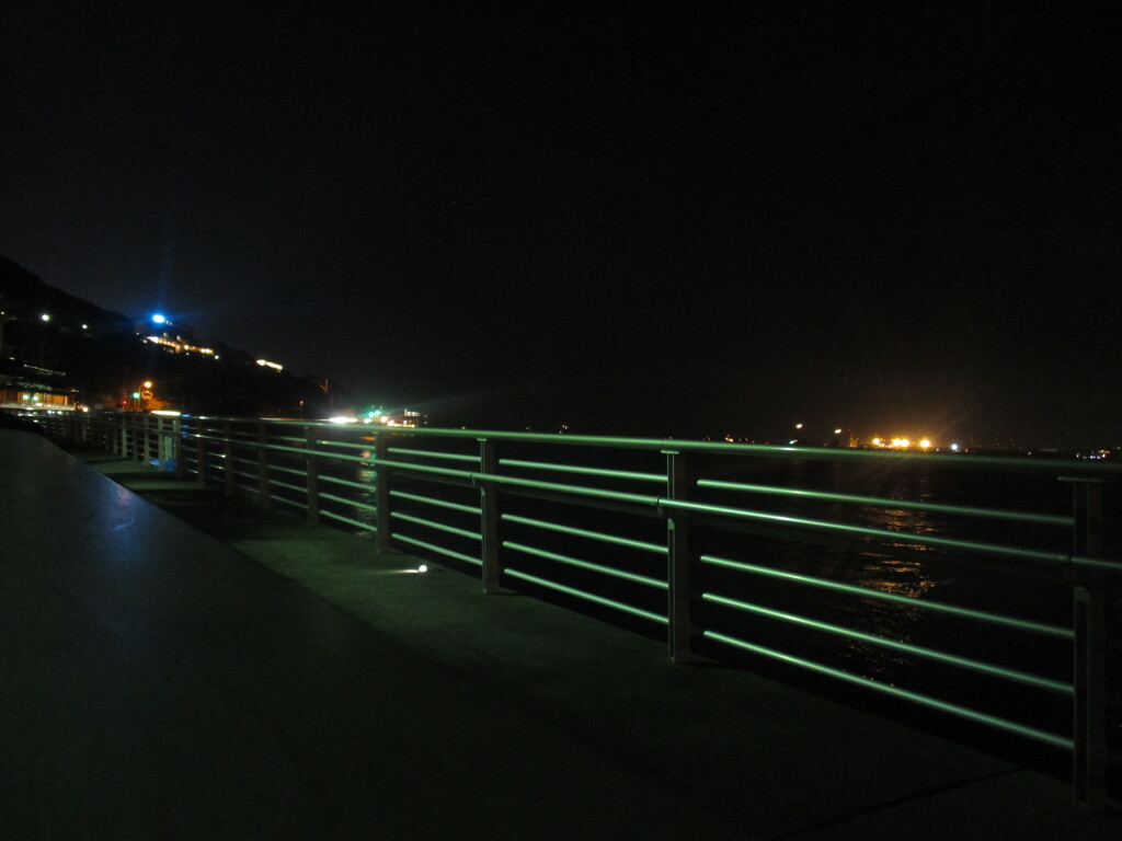 夜の関門海峡　③