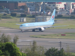 丘の上から眺める空港③