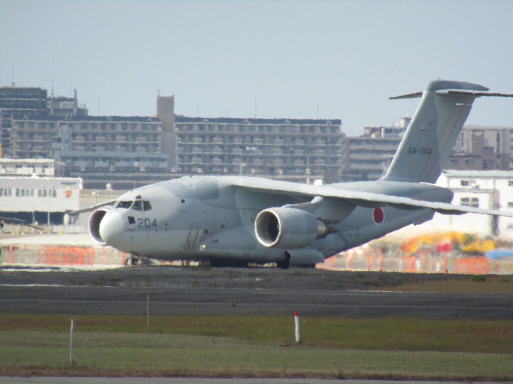 航空自衛隊C-2 68-1204  福岡空港　②