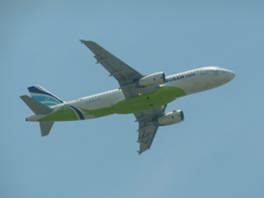 AIR BUSAN  A320の離陸