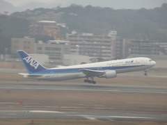 ANA B6の離陸