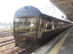 鳥栖駅に到着したななつ星②