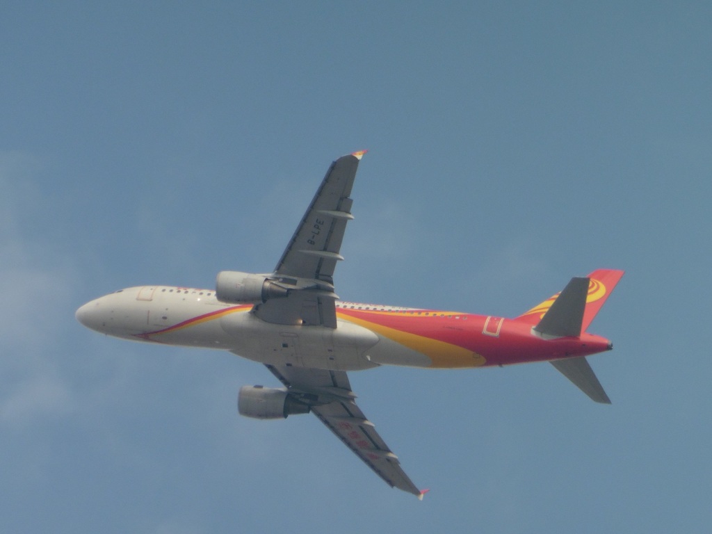 香港エクスプレス　B-LPE離陸