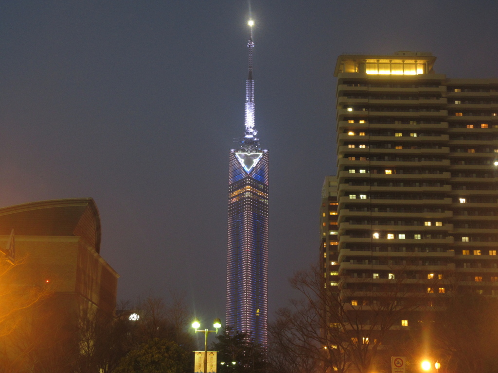 夜の福岡タワー①