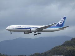 ANA  767-300ER　ランディング