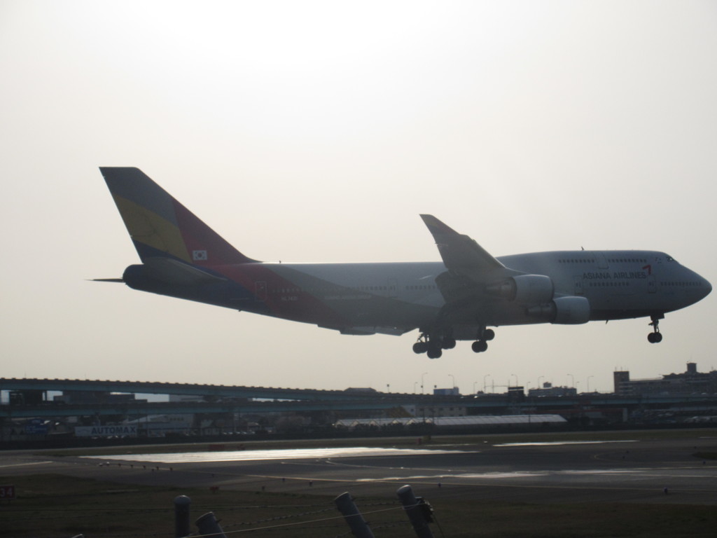 アシアナ　B747飛来　②