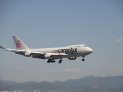 CARGO　LUX　B747の到着①