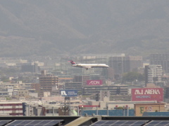 博多シティから見た着陸の風景