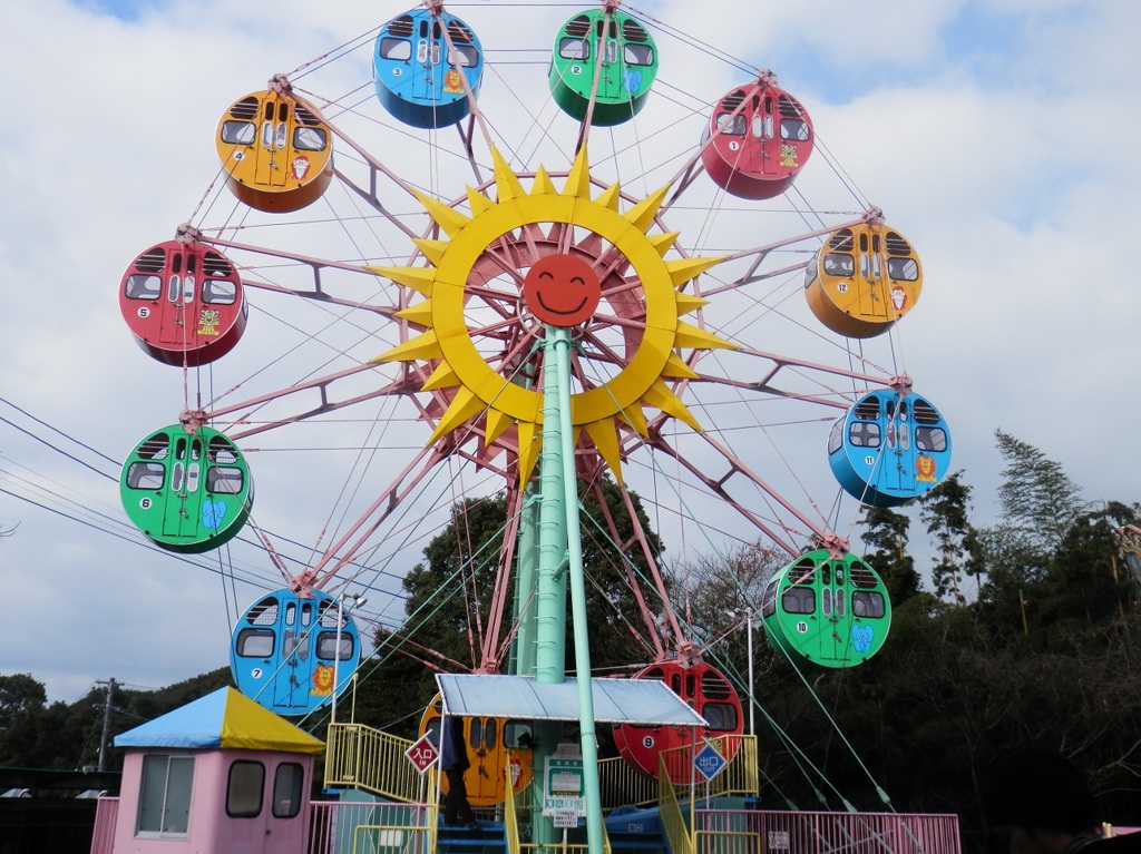 福岡市動植物園の観覧車