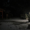 雪の夜の神社　③