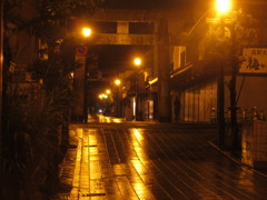雨上がりの夜の太宰府参道