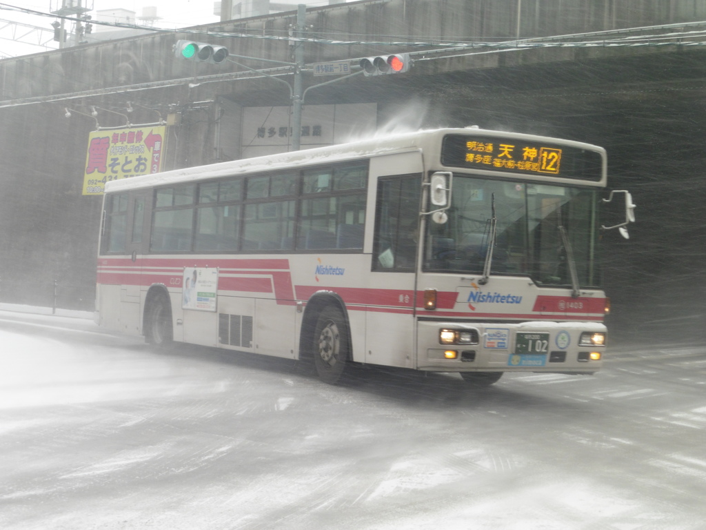 豪雪の博多駅前⑤