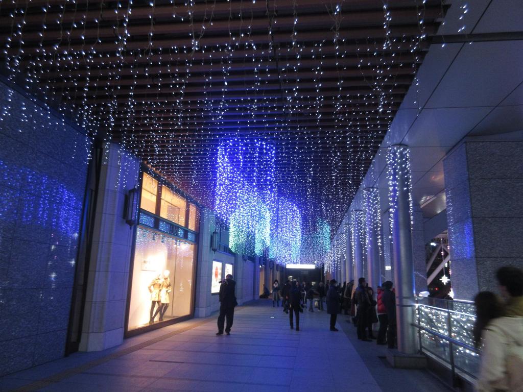 博多シティ２Ｆから見たイルミネーション④