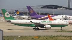 EVA　A330-200の到着
