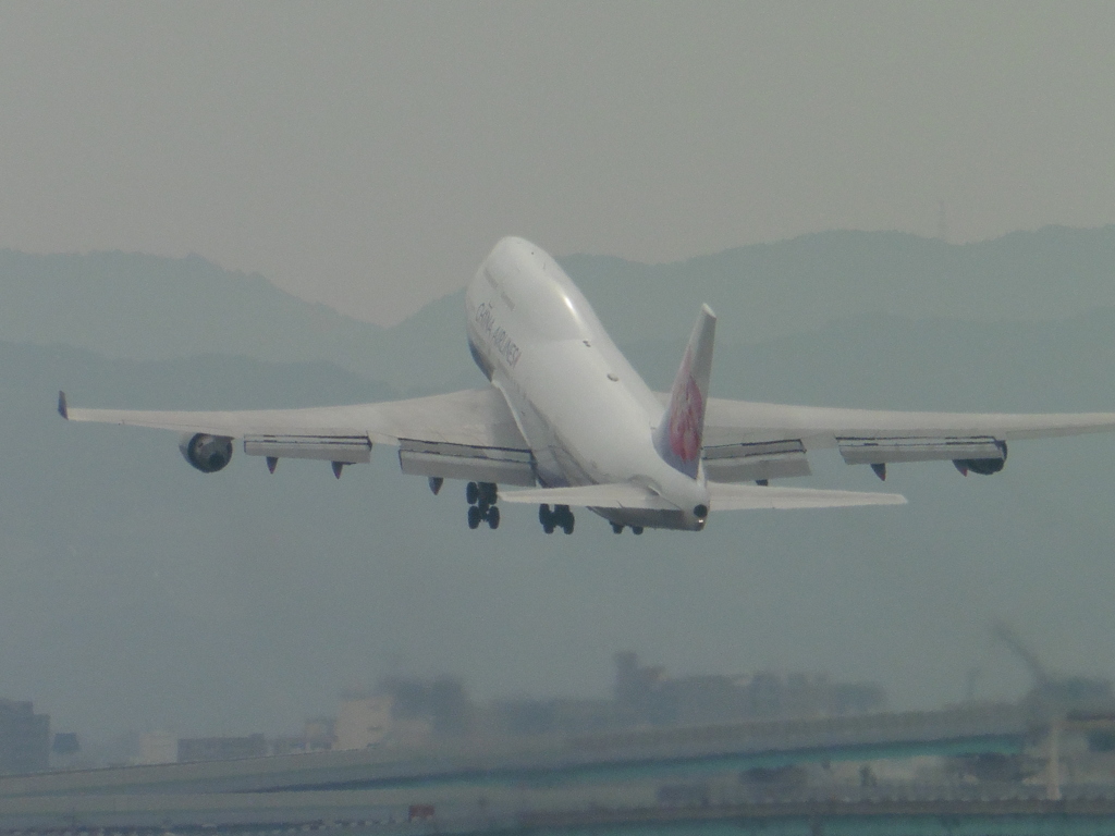 CHINA　AIRLINEジャンボ離陸③