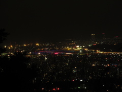 山頂から見える福岡空港と夜景