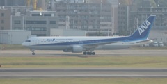 ＡＮＡ　B767-300  JA602A