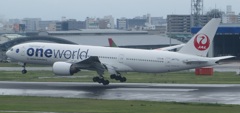 JAL777-200　着陸