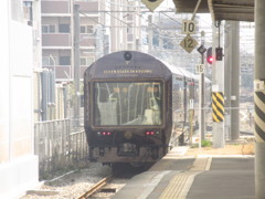 ななつ星の南福岡駅通過③