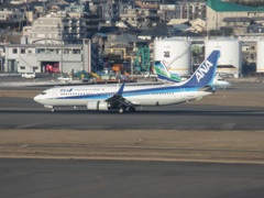 ANA　B3の到着