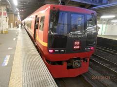 大宮駅に停車の特急日光