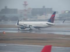 雨のDELTA